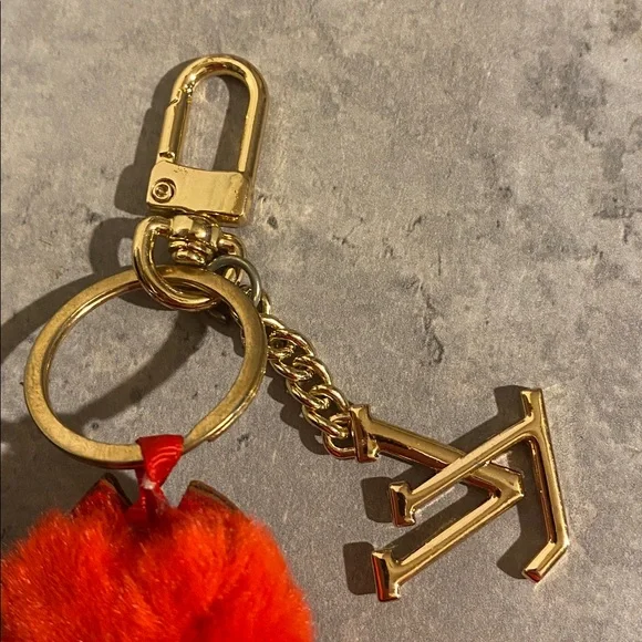 Red Flower Bag Charm - Picture 4 of 4